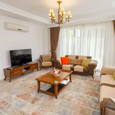 Willa Hearth Of Hisaronu Town Center Fethiye